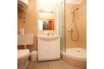 Сімейний пансіонат Novalja 1